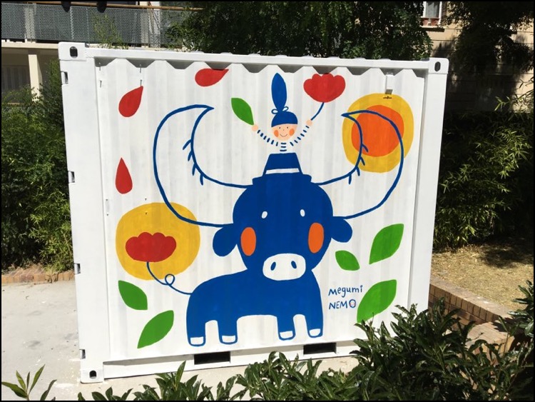 &#39;Frescoe on a Container in the Town Square of Pré-Saint-Gervais 2022 (123)